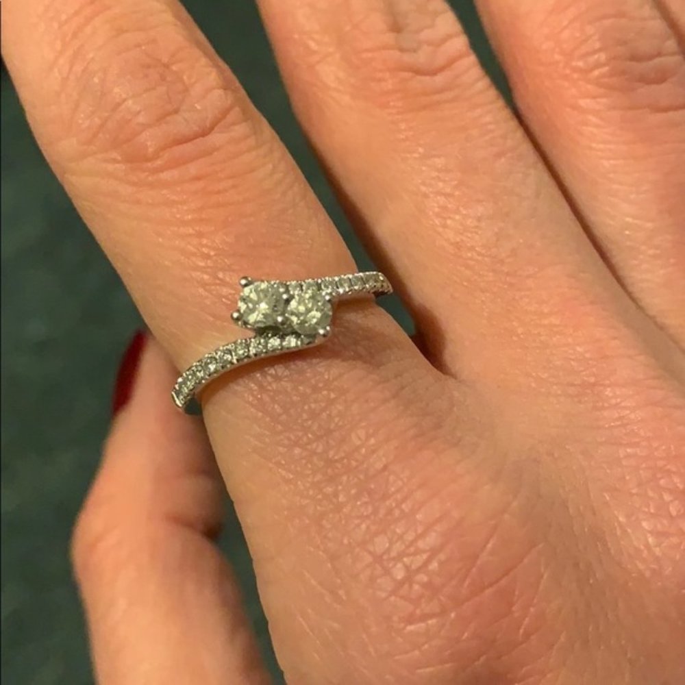 14k Ever Us diamond KAY ring wt gold engagement